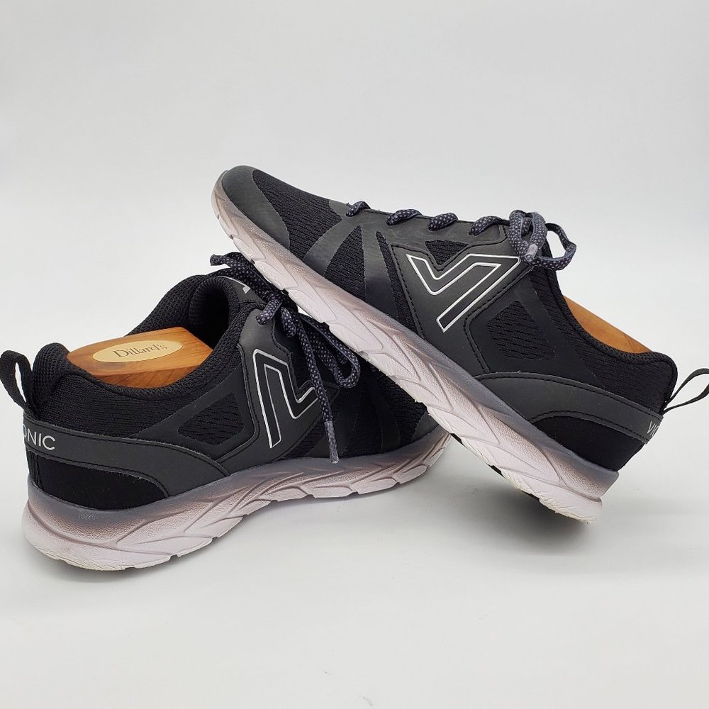 Vionic 335 Miles Athletic Shoes Sz 7.5 Womens
